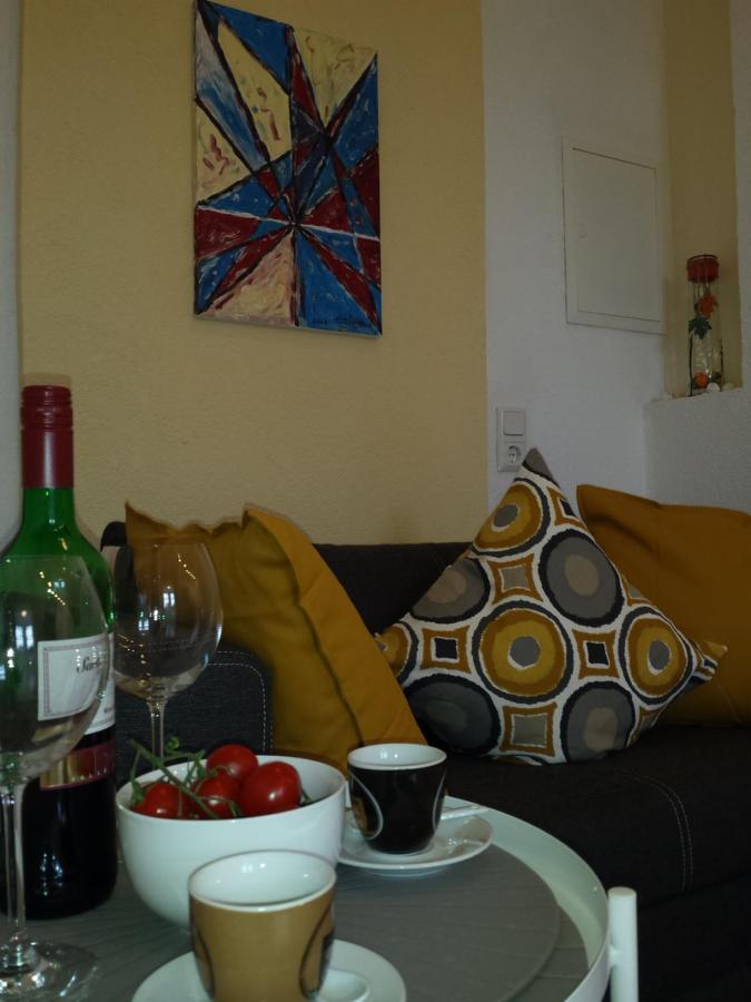 Moderne Wohnung in barockem Altstadthaus nahe Altstadt und Radweg Blieskastel Exterior foto
